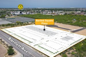 Barlett Square Plaza_2
